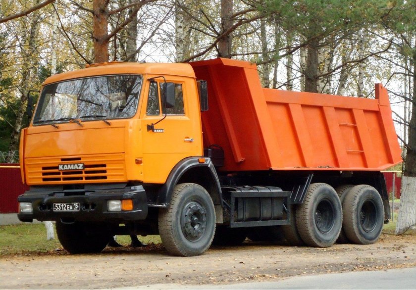 КАМАЗ 65115 самосвал