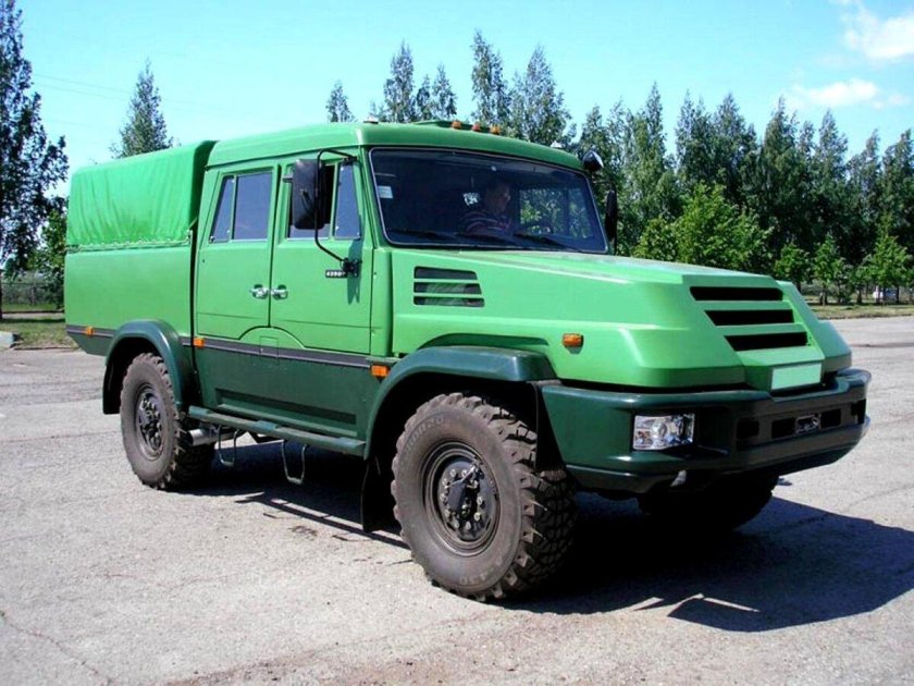Капотный КАМАЗ Сармат