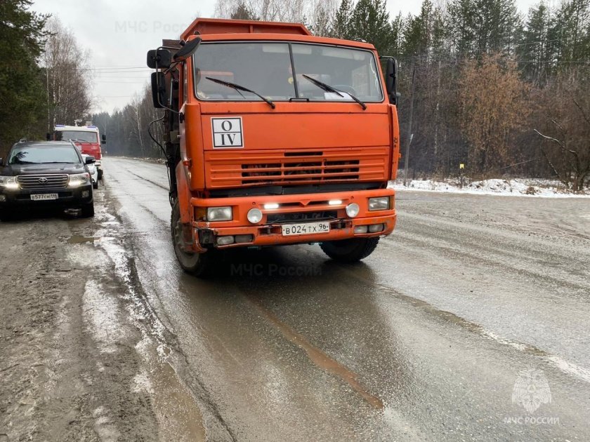 Машина КАМАЗ