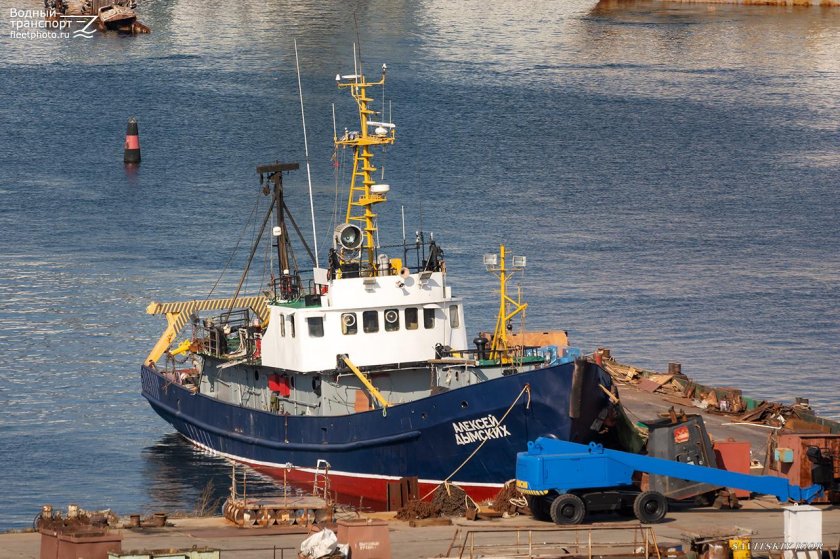 Морской буксир МБ-304