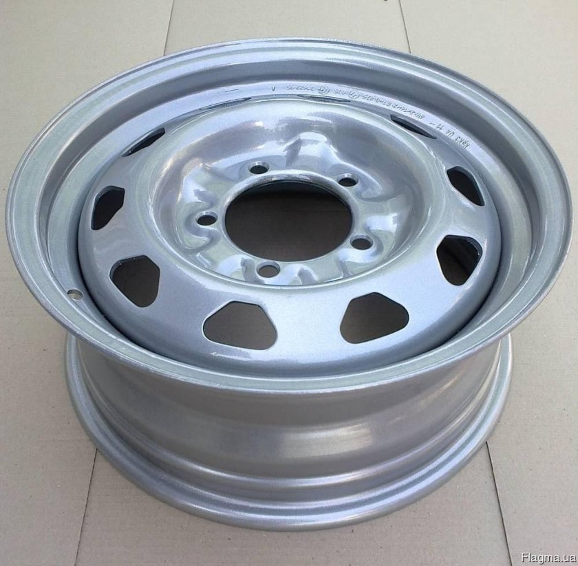 Диск колеса УАЗ r16 6.5j 5*139,7 et40 серебро ТЗСК