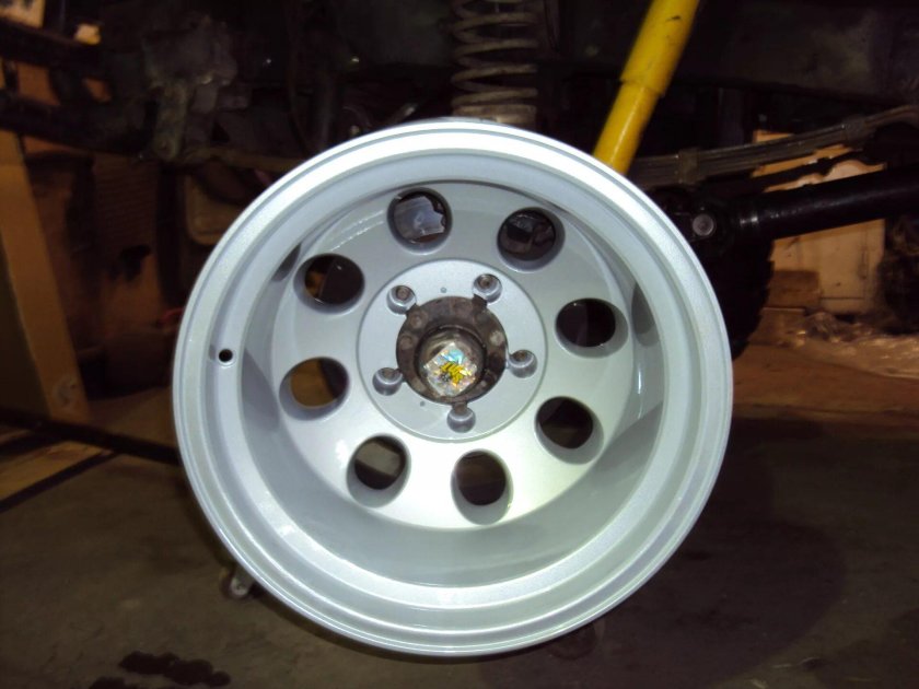 Колесные диски на УАЗ Буханка r15