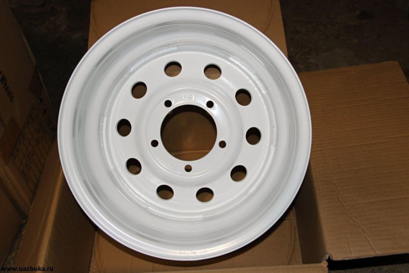 Диск колеса УАЗ Буханка r16
