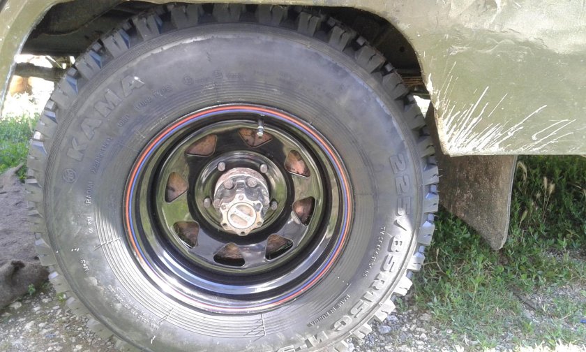 Колеса Кама и 502 р 15 на УАЗ 469