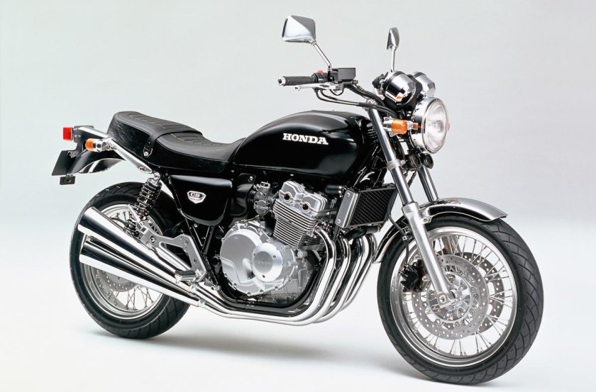 Honda CB 400 four nc36