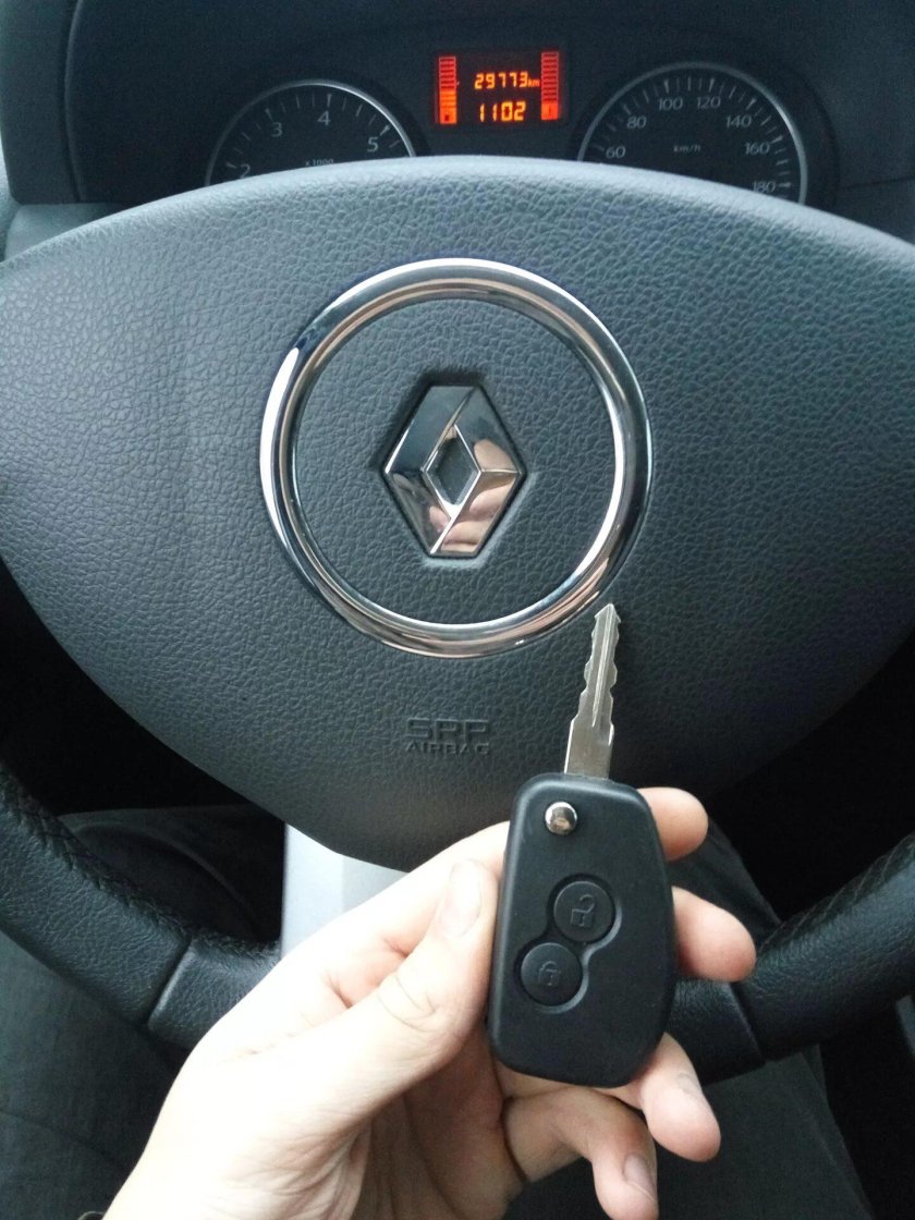 Ключ Renault Logan 2