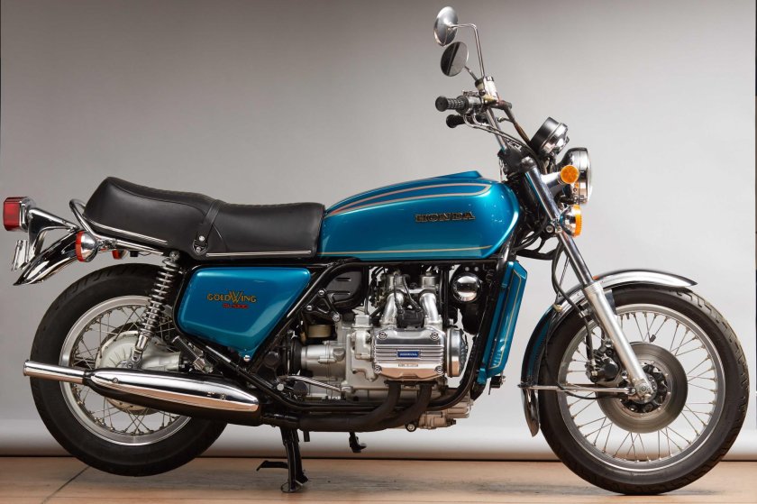 Honda gl1000 Gold Wing 1975