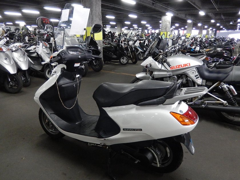 Скутер Honda Spacy