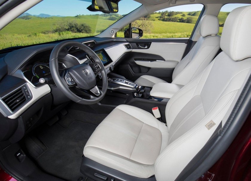 Honda FCX Clarity салон
