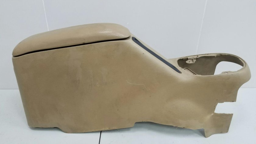 Подлокотник Крайслер Пацифика