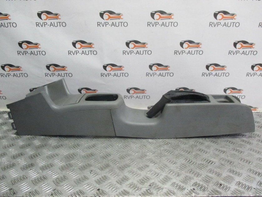 Центральная консоль Skoda Octavia Tour