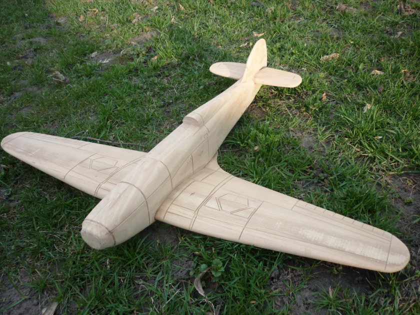 Авиамодели из дерева