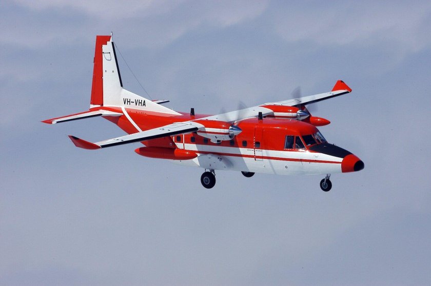 Самолет местных авиалиний