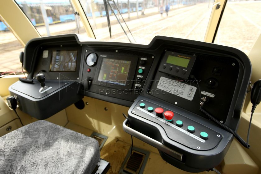 71−931 «Витязь» кабина водителя