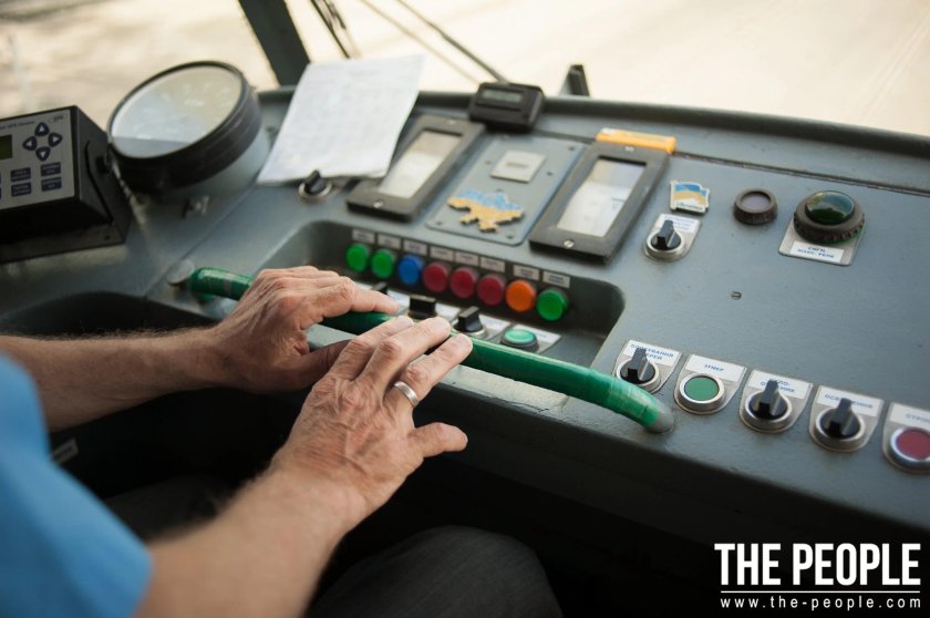 Руль в трамвае