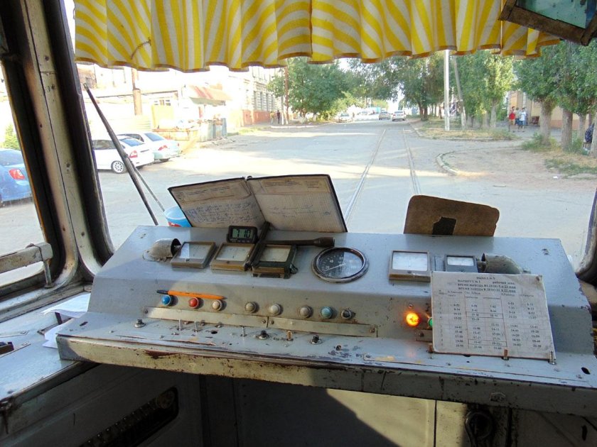 Кабина трамвая КТМ 5