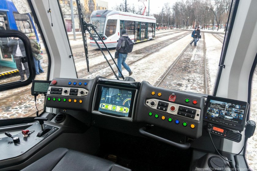 Кабина трамвая Витязь