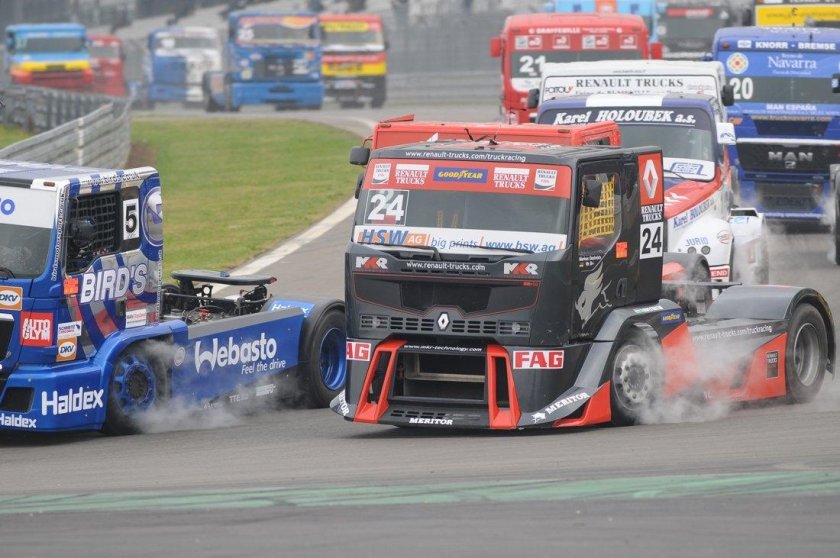 Гонки на грузовиках