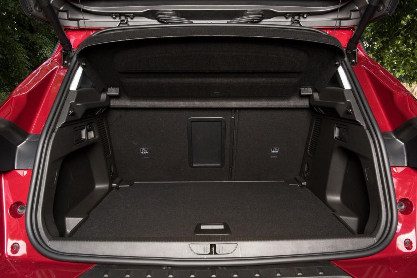 Opel Grandland багажник