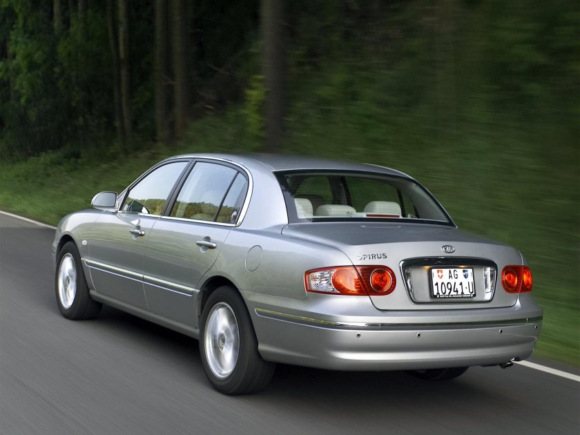 Kia Opirus 2003