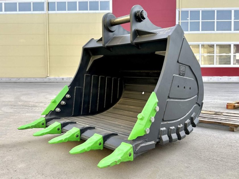 Скальный ковш для экскаватора