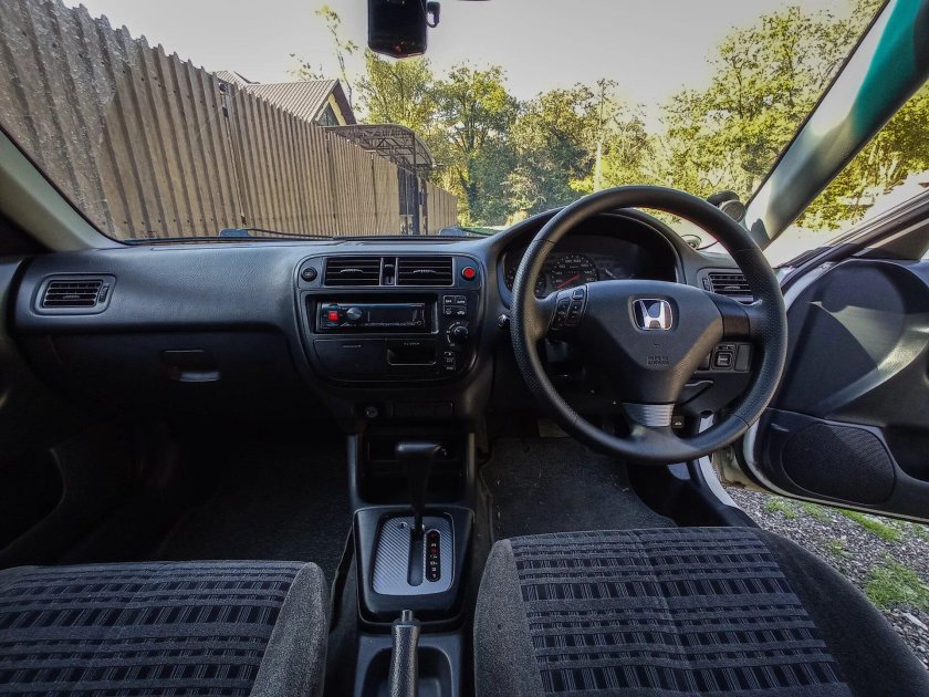 Хонда Орхия салон