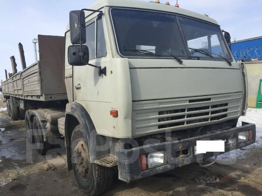 КАМАЗ 541150 тягач