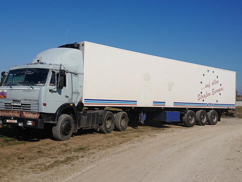 КАМАЗ 54115 седельный тягач