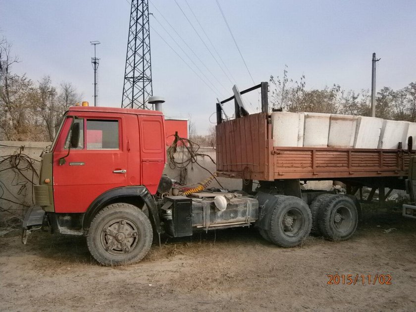 КАМАЗ 5320 седельный тягач
