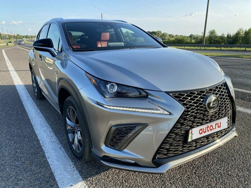 Лексус NX 2018
