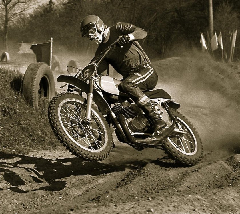 Хускварна Винтаж мотокросс