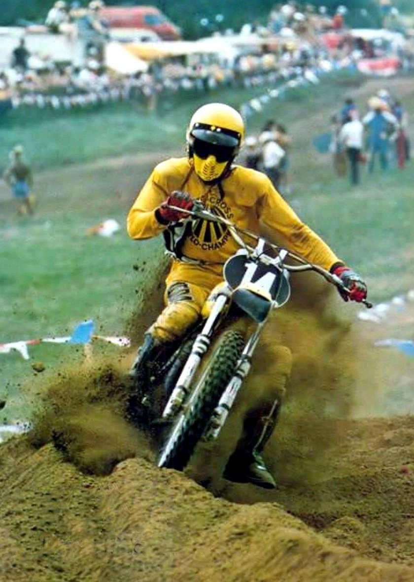 Ретро мотокросс