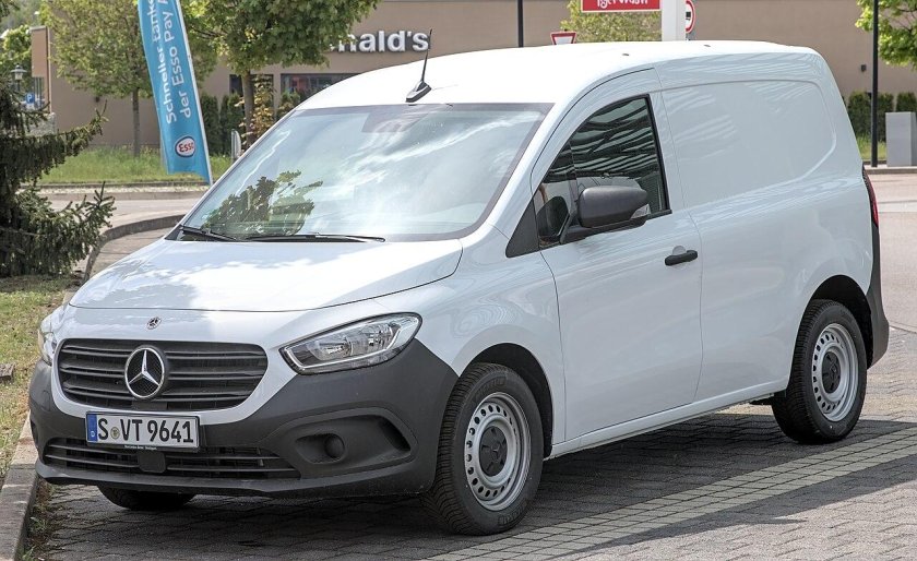 Mercedes-Benz Citan 111