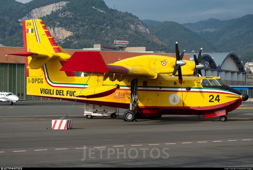 Canadair CL-44