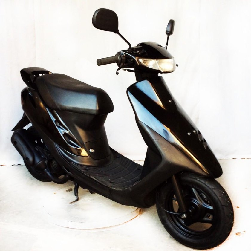 Мопед Honda Dio 27
