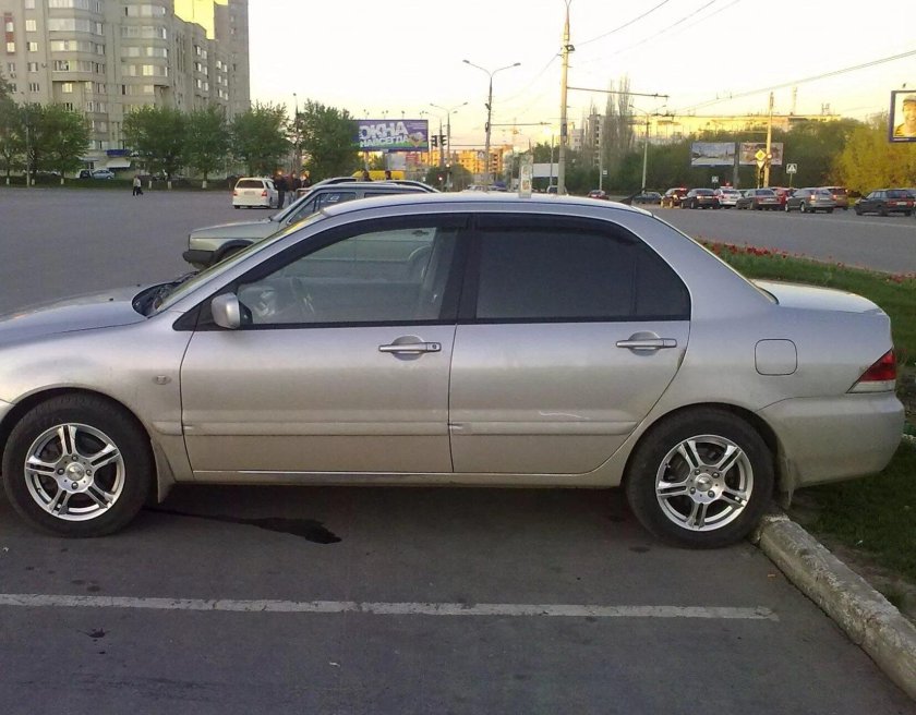 Литые диски Мицубиси Лансер 9