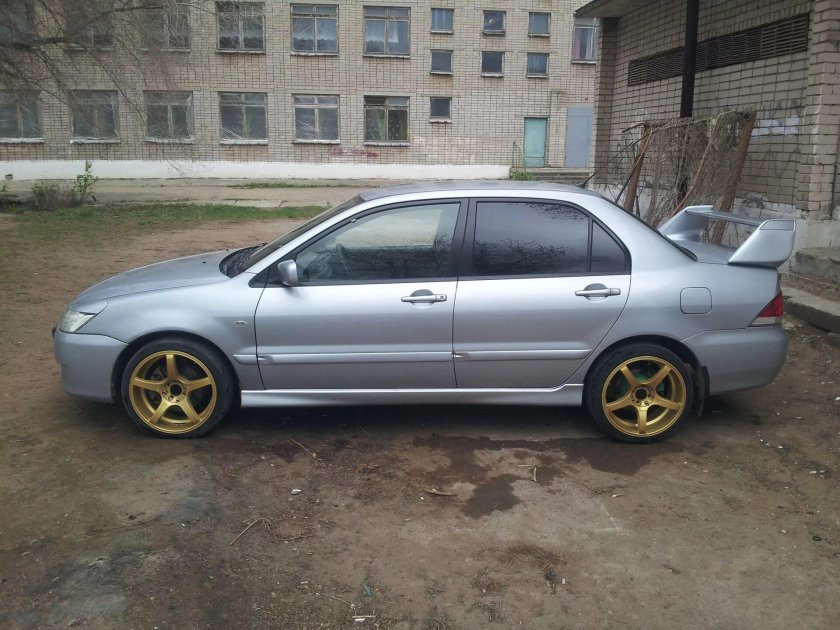 Mitsubishi Lancer 9 диски r17