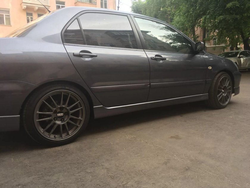 Mitsubishi Lancer 9 диски r16