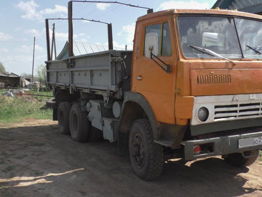 КАМАЗ 55102 1989 самосвал