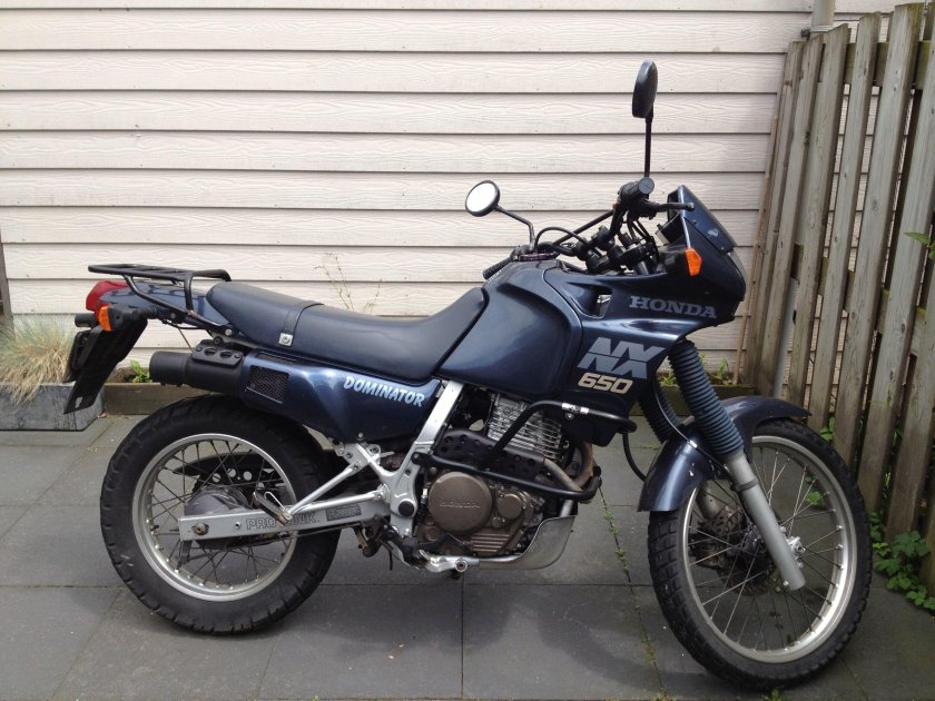 Хонда Доминатор 400