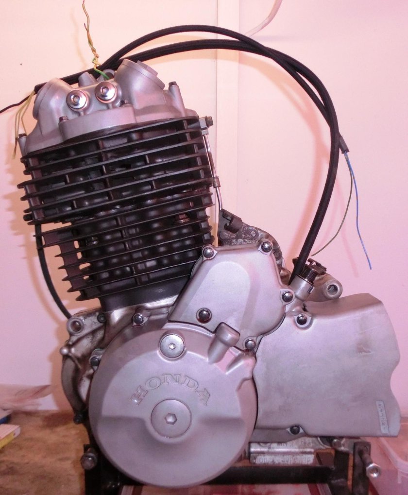 Двигатель Honda nx650 Dominator