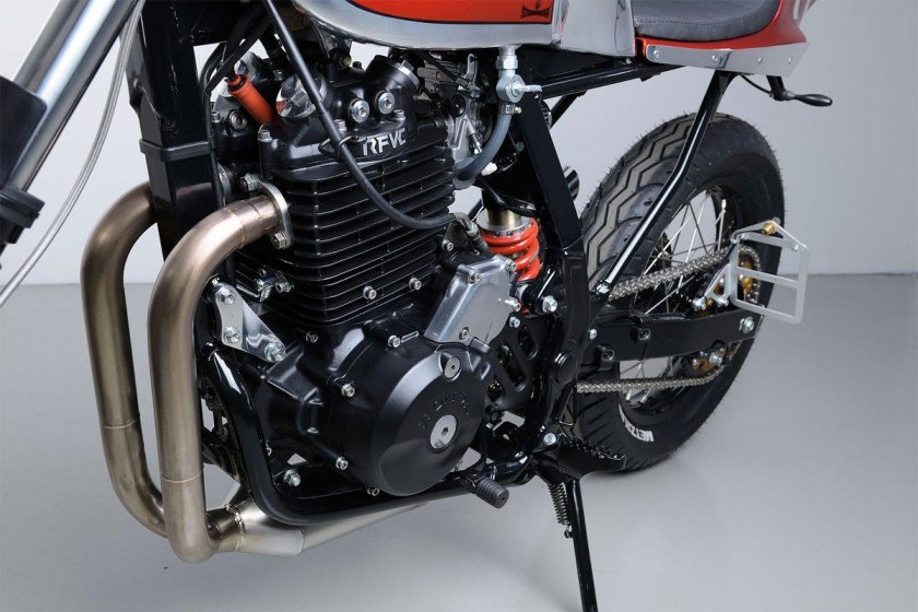 Honda nx650 Dominator