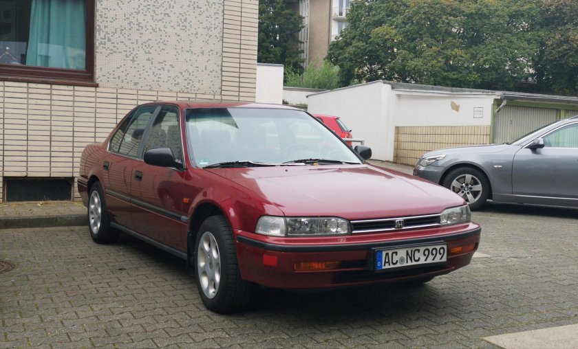 Honda Accord 1989 хэтчбек