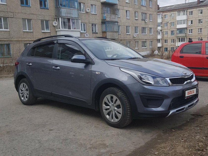 Kia Rio x-line серый