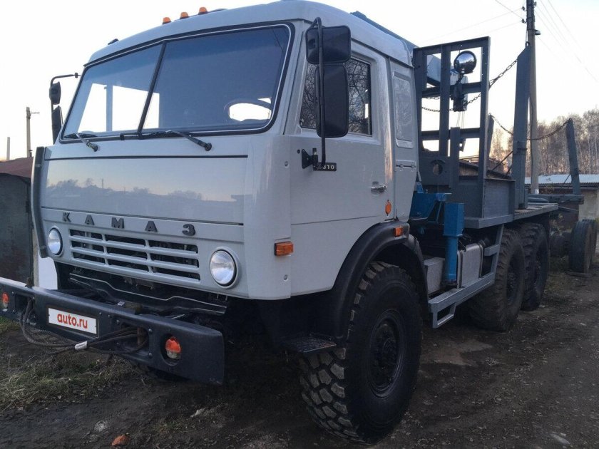 КАМАЗ 4310 лесовоз
