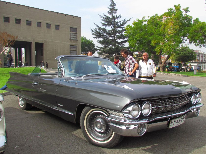 Автомобиль Девиль