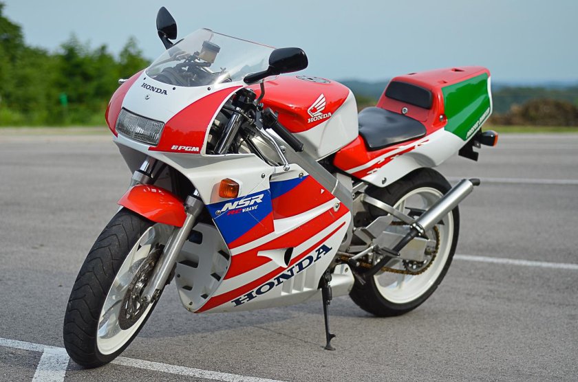 Хонда NSR 250