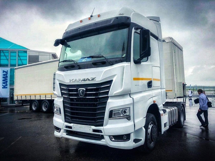 Новый КАМАЗ 54901