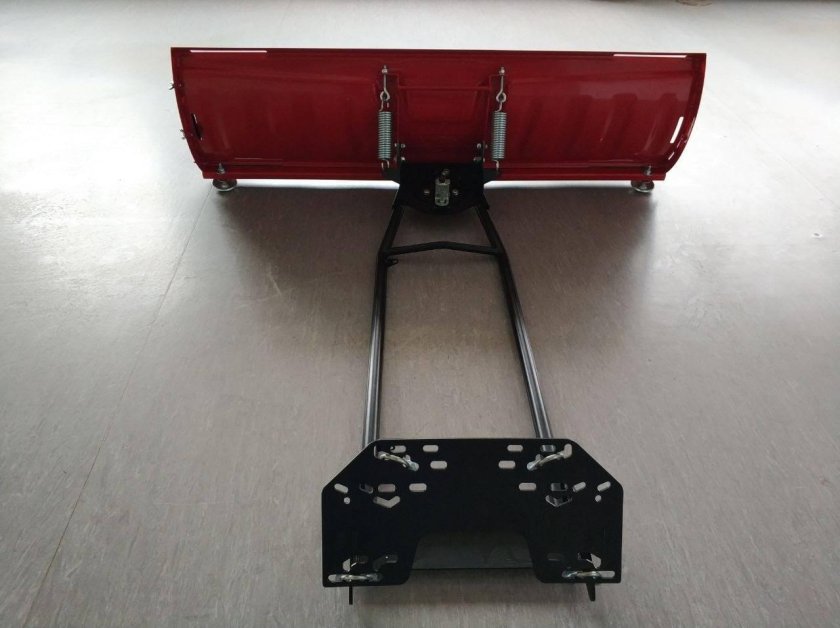 Отвал Storm 1500