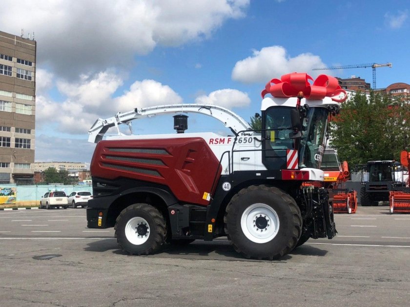 Кормоуборочный комбайн Ростсельмаш 2650